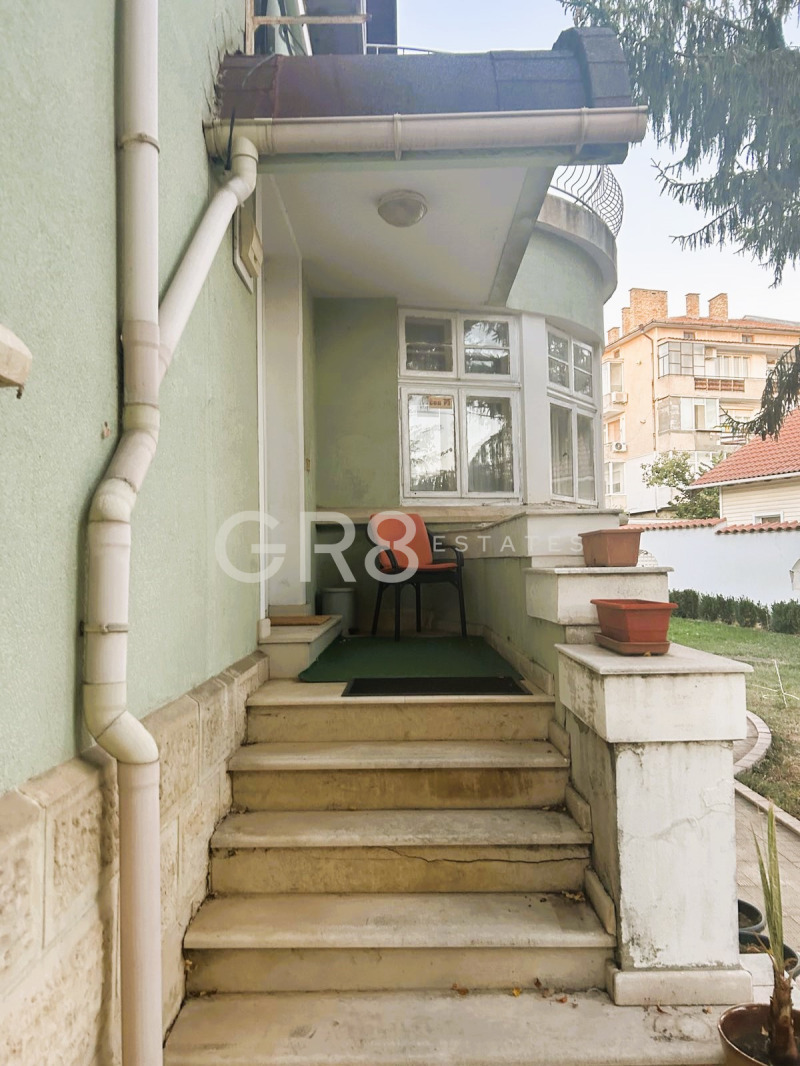 Продава КЪЩА, град Разград, Център • 420000 € • 36225866 1 — Holmes.bg Продава КЪЩА, град Разград, Център • 420000 € • 36225866 1