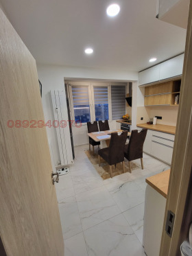 3-СТАЕН, 95 m2 - Holmes.bg 3-СТАЕН, 95 m2