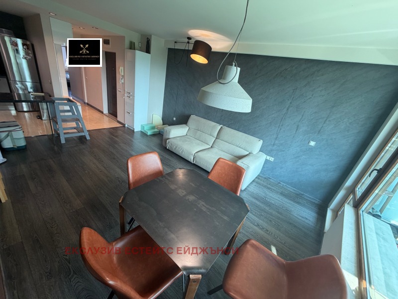 Продава 3-СТАЕН, град Пловдив, Център • 255000 € / 498736.65 лв. • 71666584 1 — Holmes.bg Продава 3-СТАЕН, град Пловдив, Център • 255000 € / 498736.65 лв. • 71666584 1