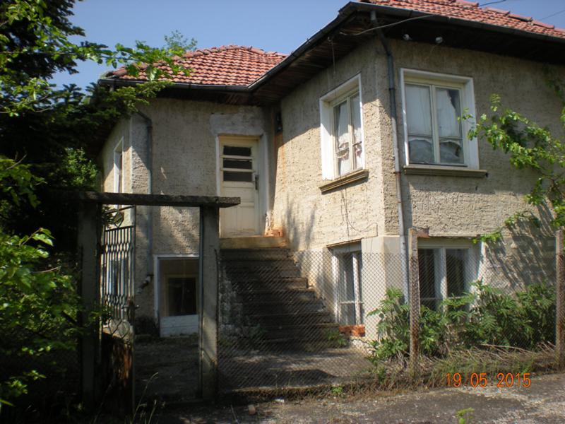 Продава  Къща област Габрово , с. Малки Вършец , 140 кв.м | 98695613