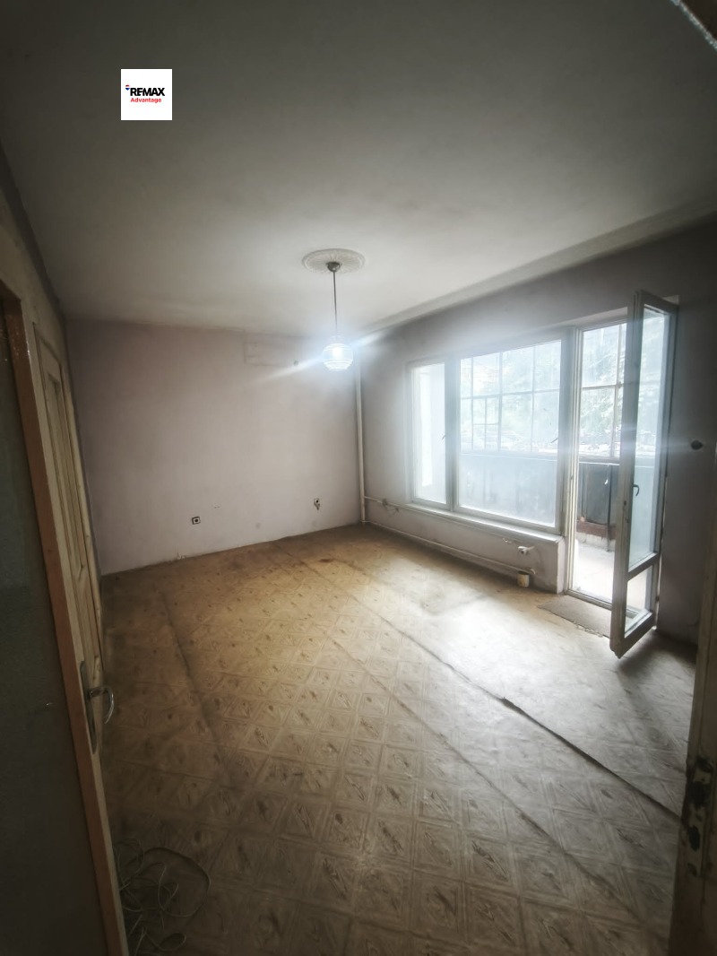 Продава 3-СТАЕН, град Пловдив, Тракия • 132000 € / 258169.56 лв. • 36799880 1 — Holmes.bg Продава 3-СТАЕН, град Пловдив, Тракия • 132000 € / 258169.56 лв. • 36799880 1