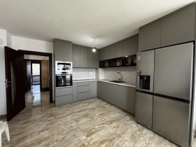 МНОГОСТАЕН, 153 m2 - Holmes.bg МНОГОСТАЕН, 153 m2