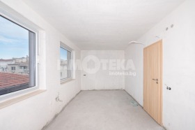 Обява Продава 3-СТАЕН,град Пловдив, Център