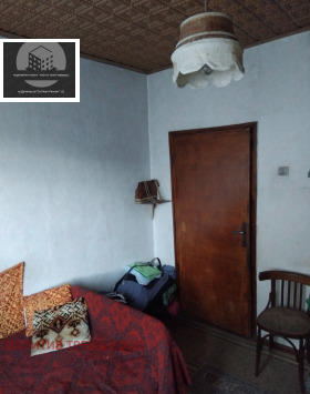 Обява Продава ЕТАЖ ОТ КЪЩА,гр. Дупница, област Кюстендил>