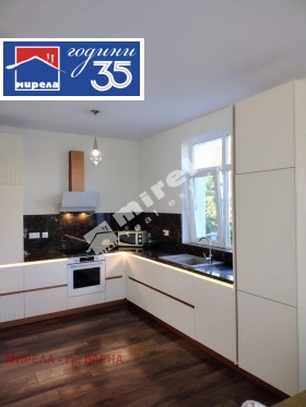 Обява Продава КЪЩА,град Варна, м-т Ален мак