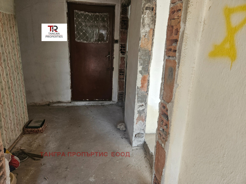 Продава 3-СТАЕН, област Перник, гр. Радомир • 55000 € / 107570.65 лв. • 19865799 1 — Holmes.bg Продава 3-СТАЕН, област Перник, гр. Радомир • 55000 € / 107570.65 лв. • 19865799 1