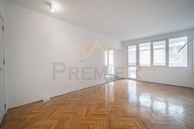 3-СТАЕН, 122 m2 - Holmes.bg 3-СТАЕН, 122 m2