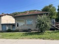 Продава КЪЩА, област Ловеч, с. Добродан • 39000 € / 76277.37 лв. • 35019462 2 — Holmes.bg Продава КЪЩА, област Ловеч, с. Добродан • 39000 € / 76277.37 лв. • 35019462 2