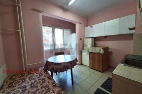 Продава 2-стаен, град София