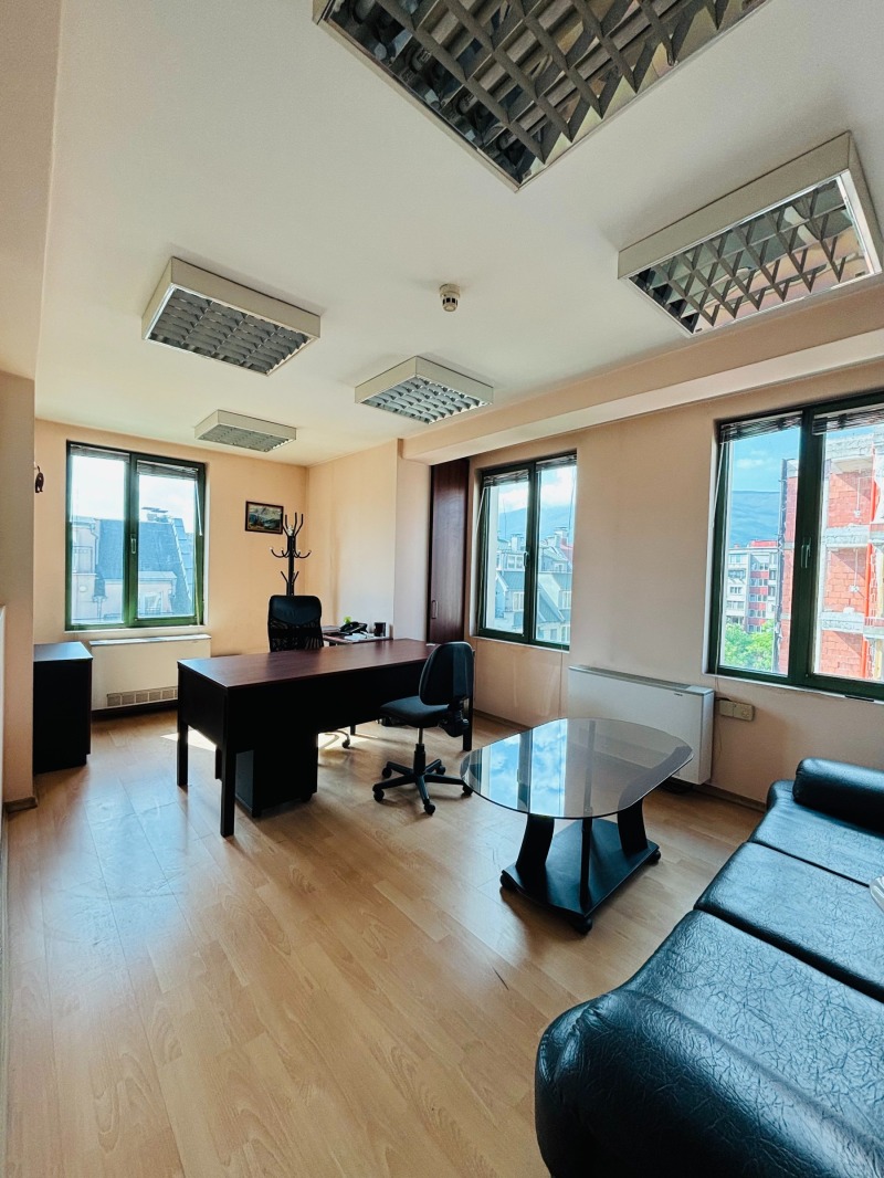 Продава ОФИС, град София, Стрелбище • 240000 € • 39587389 1 — Holmes.bg Продава ОФИС, град София, Стрелбище • 240000 € • 39587389 1