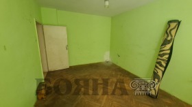 Обява Продава 3-СТАЕН,град Русе, Център>