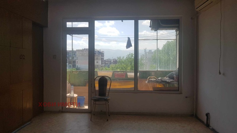 Продава 4-СТАЕН, град Пловдив, Тракия • 139000 € / 271860.37 лв. • 51494941 1 — Holmes.bg Продава 4-СТАЕН, град Пловдив, Тракия • 139000 € / 271860.37 лв. • 51494941 1