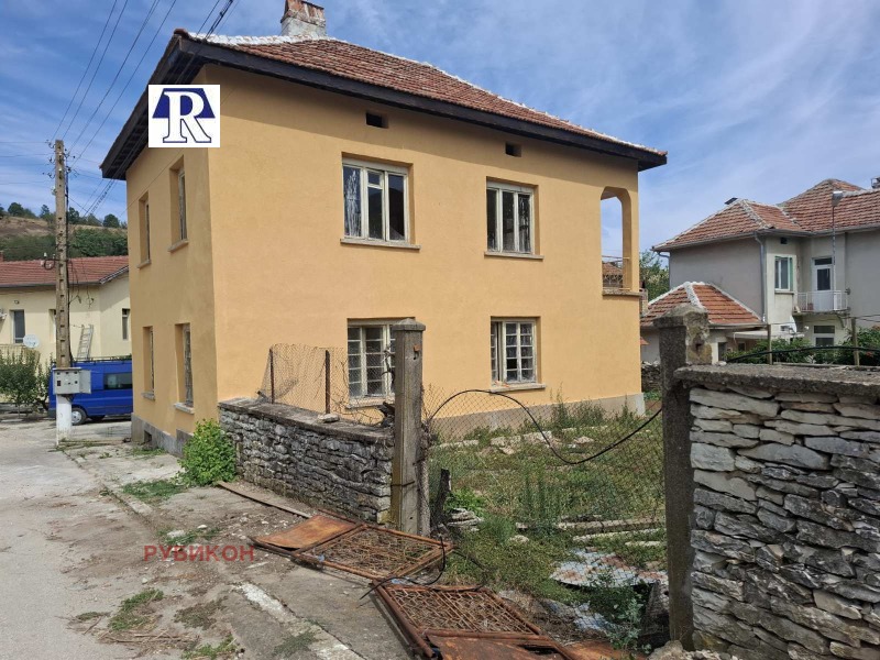 Продава КЪЩА, област Плевен, с. Беглеж • 53000 € • 33164754 1 — Holmes.bg Продава КЪЩА, област Плевен, с. Беглеж • 53000 € • 33164754 1