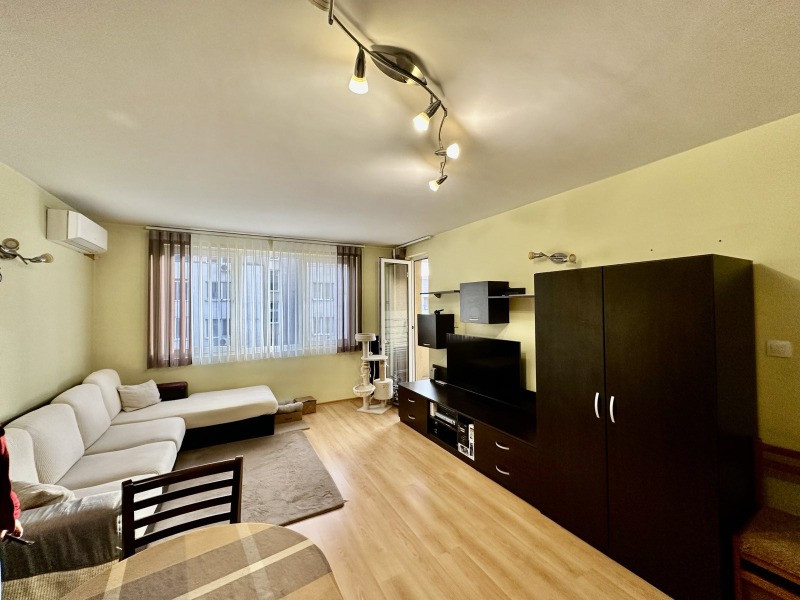 Продава 2-СТАЕН, град Велико Търново, Акация • 139500 € / 272838.28 лв. • 48649361 1 — Holmes.bg Продава 2-СТАЕН, град Велико Търново, Акация • 139500 € / 272838.28 лв. • 48649361 1