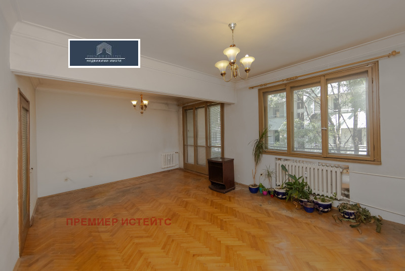 Продава 3-СТАЕН, град София, Медицинска академия • 300000 € • 39808651 1 — Holmes.bg Продава 3-СТАЕН, град София, Медицинска академия • 300000 € • 39808651 1