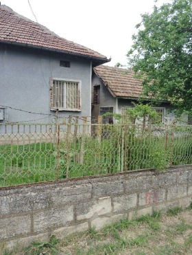 Продава къща област Враца с. Малорад - [1] 
