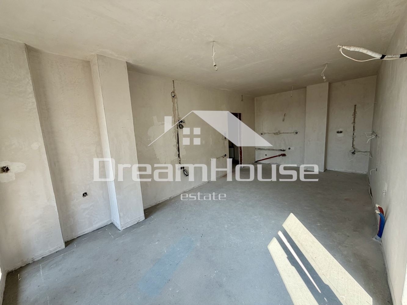 Продава 3-стаен град Пловдив , Тракия , 104 кв.м | 63779768 — Imoti.com Продава 3-стаен град Пловдив , Тракия , 104 кв.м | 63779768