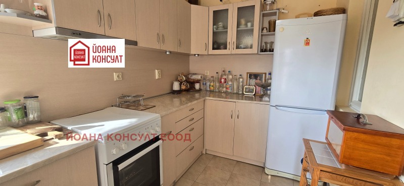 Продава КЪЩА, област Плевен, гр. Кнежа • 119000 € / 232743.77 лв. • 67918195 1 — Holmes.bg Продава КЪЩА, област Плевен, гр. Кнежа • 119000 € / 232743.77 лв. • 67918195 1