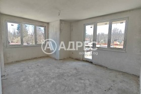 Продава 3-стаен, град София