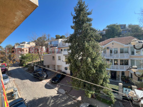 Обява Продава МНОГОСТАЕН,град Пловдив, Център