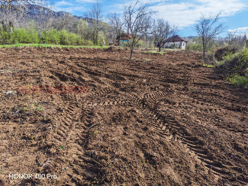 Продава ВИЛА, град Враца, Студентски град • 9300 € / 18189.22 лв. • 81950582 1 — Holmes.bg Продава ВИЛА, град Враца, Студентски град • 9300 € / 18189.22 лв. • 81950582 1