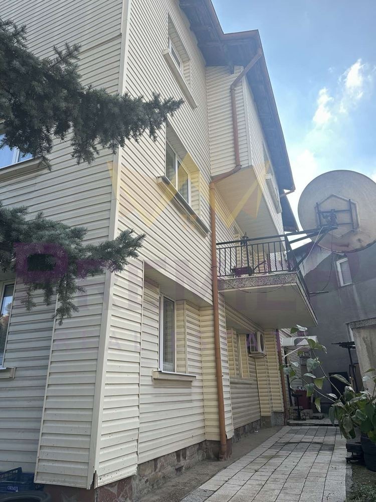 Продава КЪЩА, град София, Горна баня • 315000 € / 616086.45 лв. • 83804099 1 — Holmes.bg Продава КЪЩА, град София, Горна баня • 315000 € / 616086.45 лв. • 83804099 1