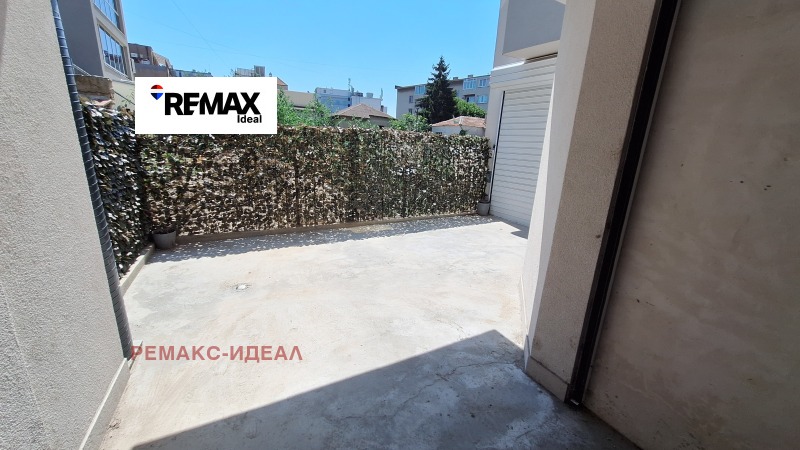Продава ГАРАЖ, ПАРКОМЯСТО, град Варна, Център • 69000 € • 35166989 1 — Holmes.bg Продава ГАРАЖ, ПАРКОМЯСТО, град Варна, Център • 69000 € • 35166989 1