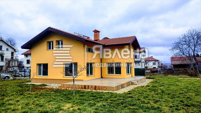 Продава КЪЩА, област София, с. Доспей • 400000 € • 18087911 1 — Holmes.bg Продава КЪЩА, област София, с. Доспей • 400000 € • 18087911 1