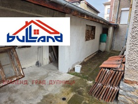 Обява Продава КЪЩА,гр. Дупница, област Кюстендил>