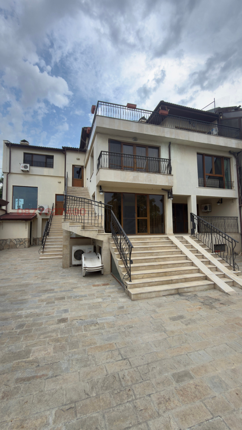 Продава КЪЩА, град Варна, м-т Долна Трака • 750000 € • 79714792 1 — Holmes.bg Продава КЪЩА, град Варна, м-т Долна Трака • 750000 € • 79714792 1