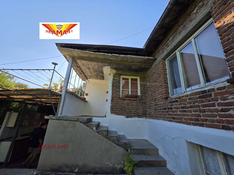 Продава КЪЩА, област Ямбол, с. Овчи кладенец • 19900 € • 57513558 1 — Holmes.bg Продава КЪЩА, област Ямбол, с. Овчи кладенец • 19900 € • 57513558 1
