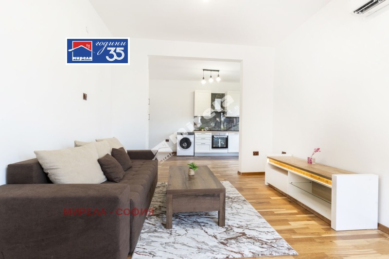 Продава 3-СТАЕН, град София, Център • 445000 € • 81895113 1 — Holmes.bg Продава 3-СТАЕН, град София, Център • 445000 € • 81895113 1