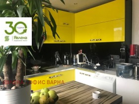 Обява Продава 2-СТАЕН,град Варна, Левски 1
