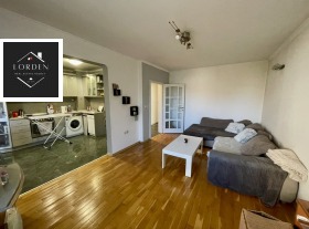 Обява Продава 3-СТАЕН,град Пазарджик, Център