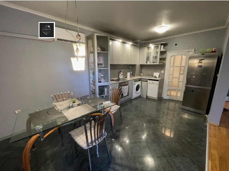 Продава 3-СТАЕН, град Пазарджик, Център • 127000 € / 248390.41 лв. • 64440750 1 — Holmes.bg Продава 3-СТАЕН, град Пазарджик, Център • 127000 € / 248390.41 лв. • 64440750 1