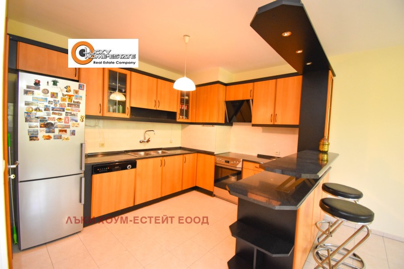 Продава 3-СТАЕН, град София, Младост 3 • 398000 € • 64820728 1 — Holmes.bg Продава 3-СТАЕН, град София, Младост 3 • 398000 € • 64820728 1