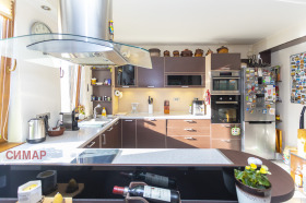 Обява Продава КЪЩА,град София, в.з.Бункера