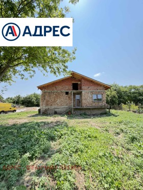 Продава Къща, с. Подем