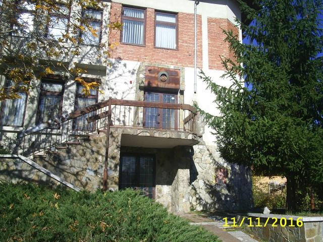Продава  Къща област Кюстендил , с. Драговищица , 432 кв.м | 14650864