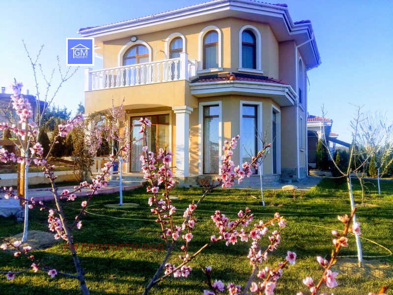 Продава КЪЩА, област Варна, с. Близнаци • 225000 € / 440061.75 лв. • 85851464 1 — Holmes.bg Продава КЪЩА, област Варна, с. Близнаци • 225000 € / 440061.75 лв. • 85851464 1