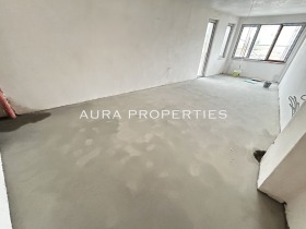 Обява Продава 3-СТАЕН,град Разград, Център