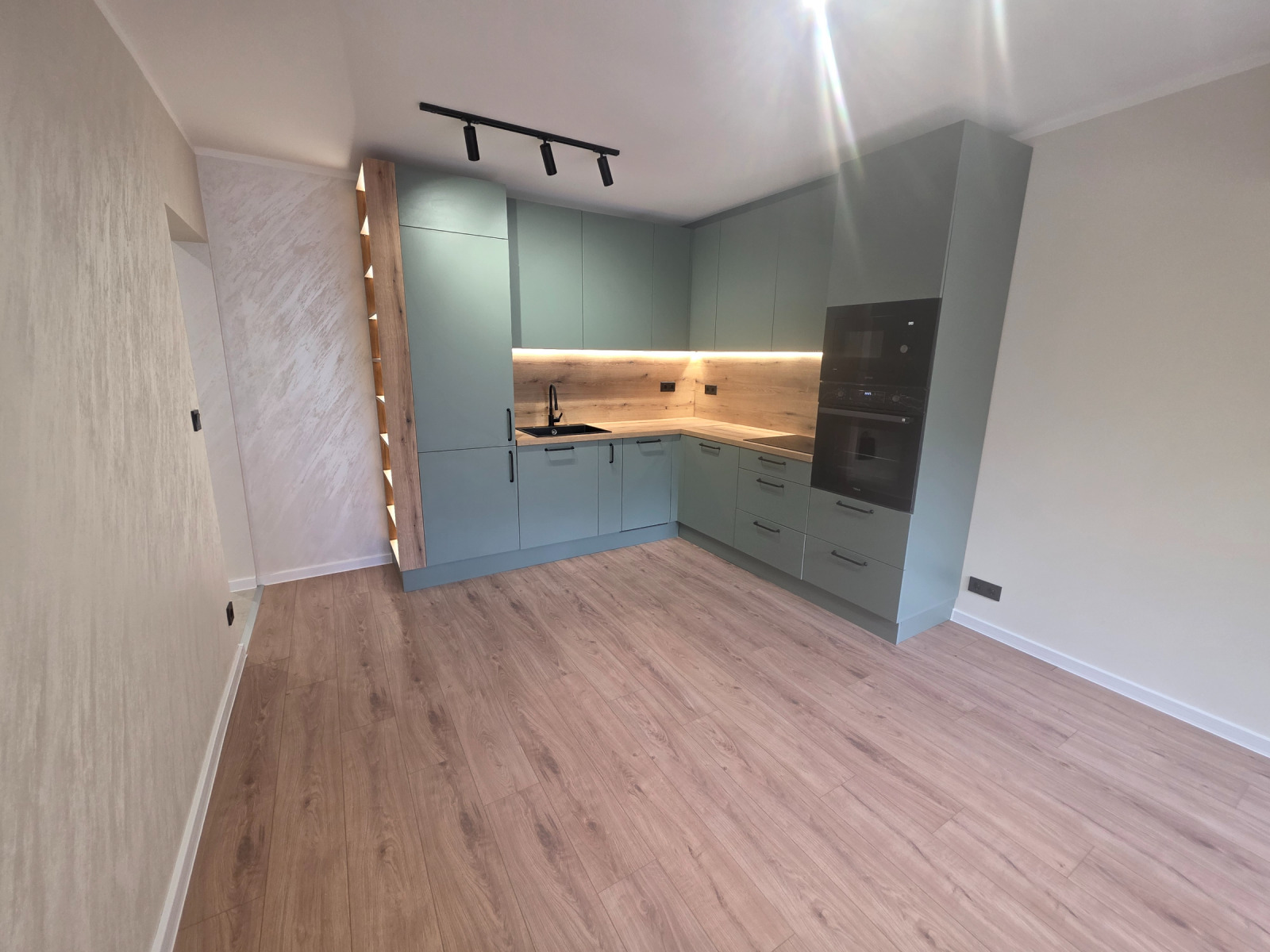 Продава 3-стаен град София , Дружба 2 , 90 кв.м | 79622581 — Imoti.com Продава 3-стаен град София , Дружба 2 , 90 кв.м | 79622581