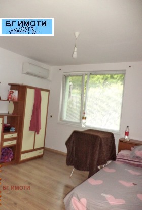 Продава етаж от къща град Враца Бистрец - [1] 