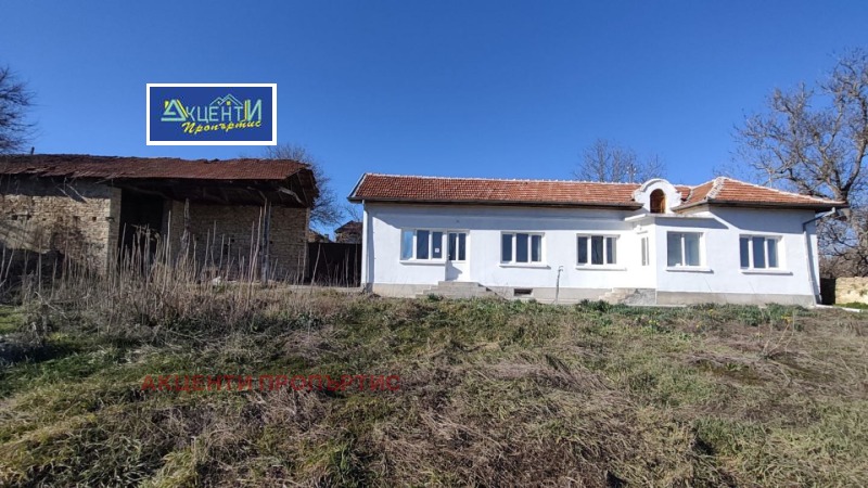 Продава КЪЩА, област Велико Търново, с. Градина • 57000 € / 111482.31 лв. • 63742664 1 — Holmes.bg Продава КЪЩА, област Велико Търново, с. Градина • 57000 € / 111482.31 лв. • 63742664 1
