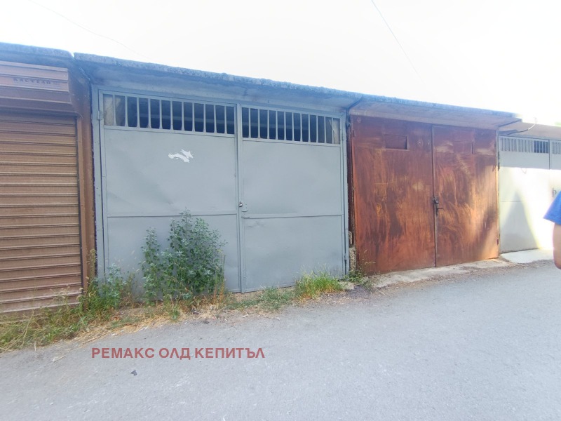 Продава ГАРАЖ, ПАРКОМЯСТО, град Велико Търново, Колю Фичето • 30000 € • 14582932 1 — Holmes.bg Продава ГАРАЖ, ПАРКОМЯСТО, град Велико Търново, Колю Фичето • 30000 € • 14582932 1