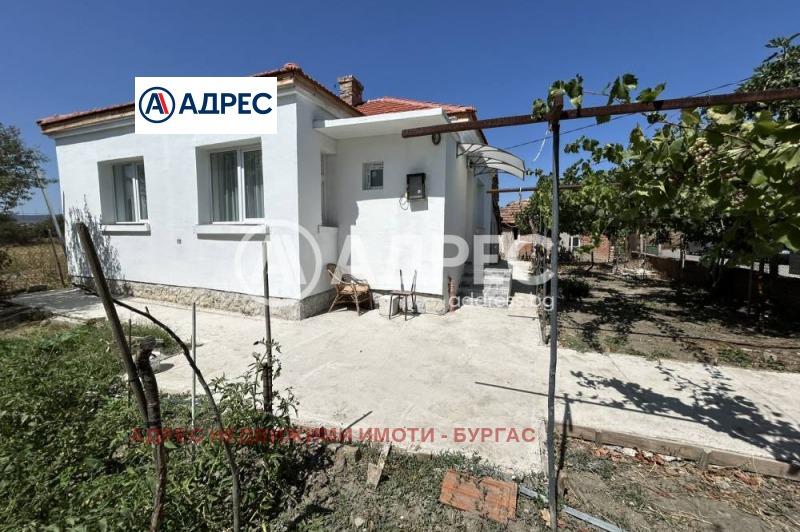 Продава КЪЩА, област Бургас, с. Оризаре • 127000 € / 248390.41 лв. • 33718688 1 — Holmes.bg Продава КЪЩА, област Бургас, с. Оризаре • 127000 € / 248390.41 лв. • 33718688 1