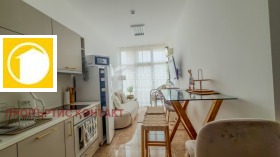 Продава 2-стаен, гр. Свети Влас