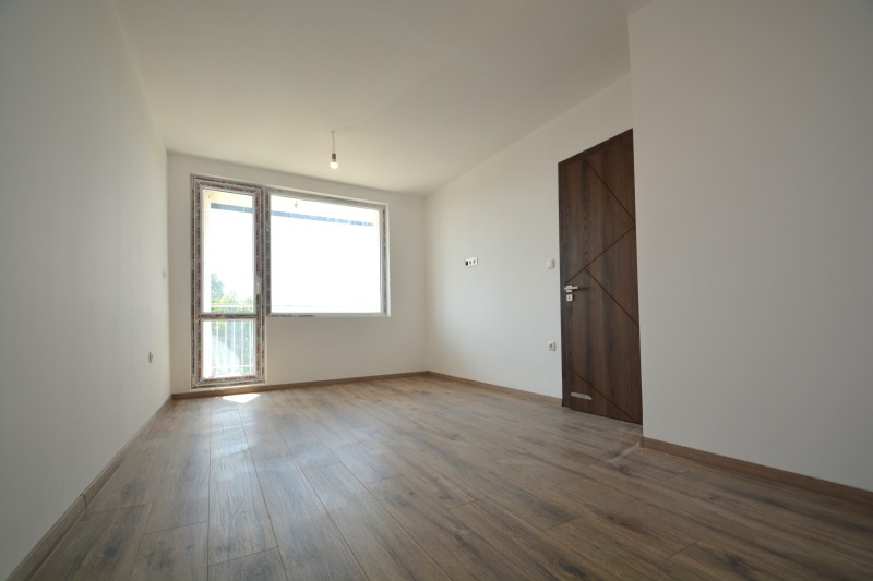 Продава КЪЩА, град Варна, м-т Добрева чешма • 309999 € / 606305.34 лв. • 41410116 1 — Holmes.bg Продава КЪЩА, град Варна, м-т Добрева чешма • 309999 € / 606305.34 лв. • 41410116 1