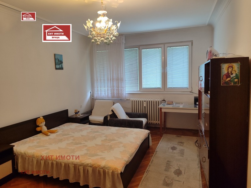 Продава 3-СТАЕН, град Враца, Център • 150000 € / 293374.50 лв. • 99638576 1 — Holmes.bg Продава 3-СТАЕН, град Враца, Център • 150000 € / 293374.50 лв. • 99638576 1