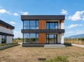 Продава КЪЩА, област Пловдив, с. Първенец • 349000 € • 43138653 5 — Holmes.bg Продава КЪЩА, област Пловдив, с. Първенец • 349000 € • 43138653 5